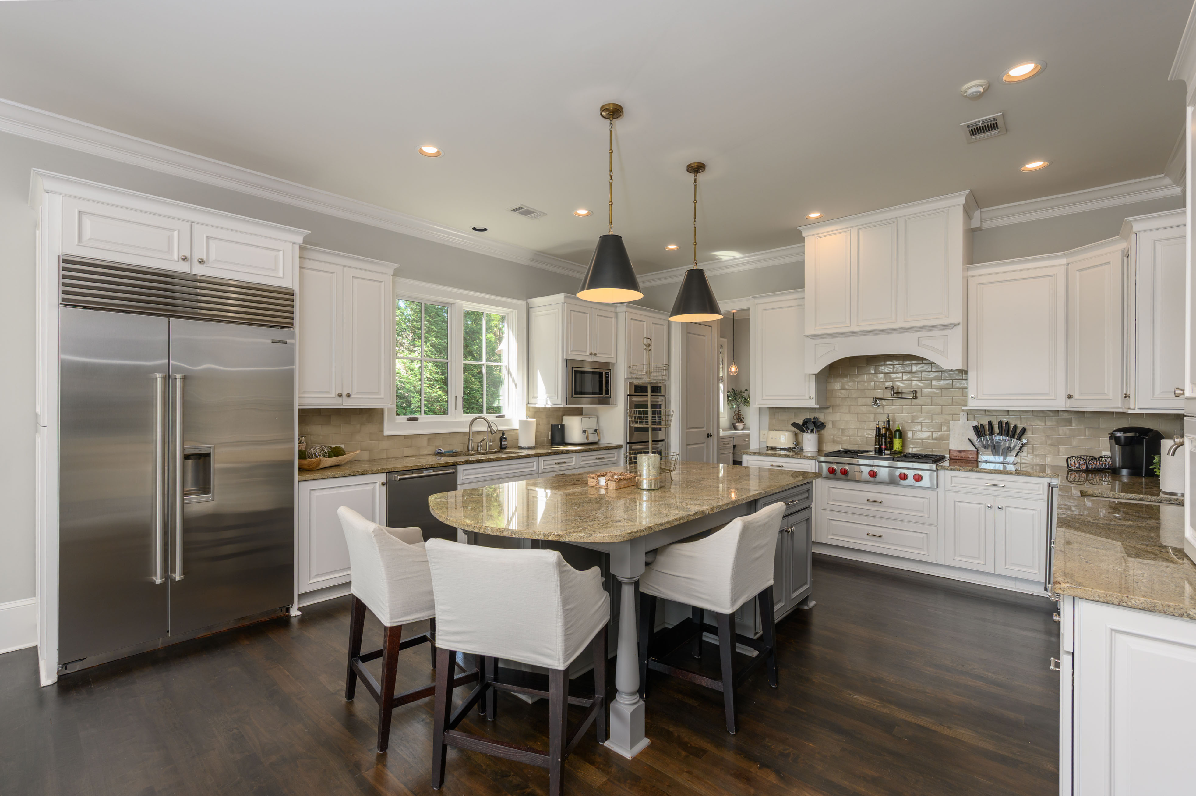 1060 Montgomery Drive image 16